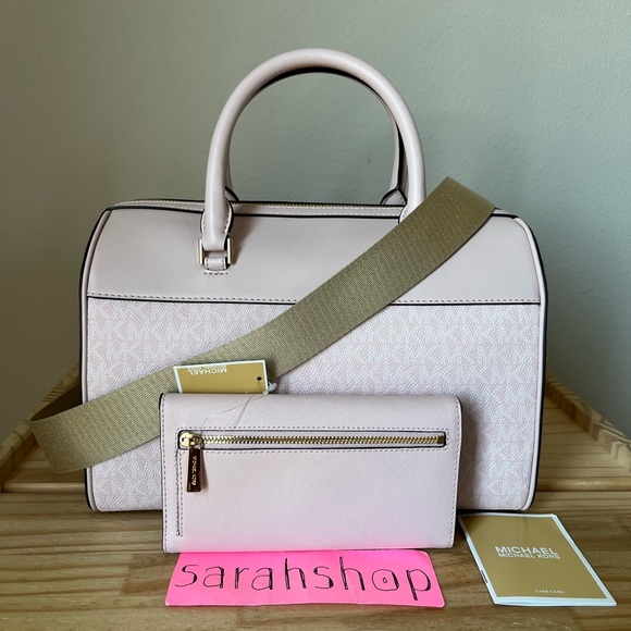 🌼Michael Kors Set - Picture 2 of 16